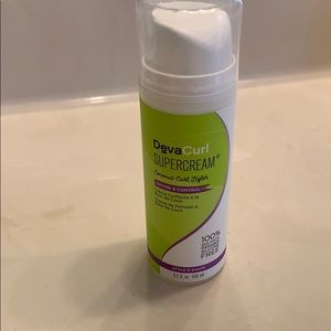 DevaCurl Supercream - 4 pumps used